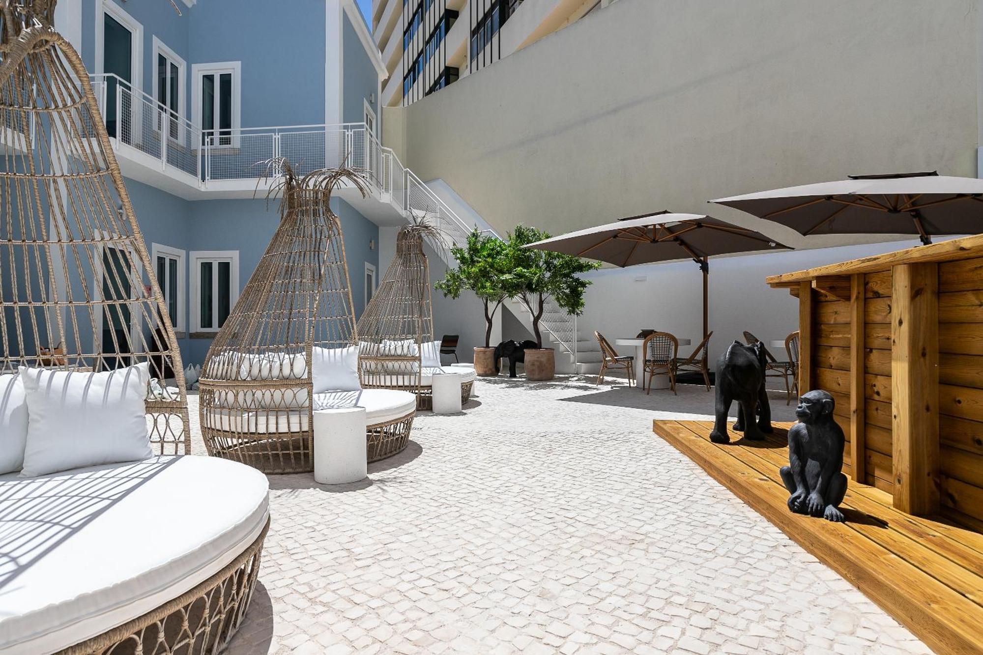 Dona Simone Boutique Suites & Studios - By @ Rita'S Place FAO Exteriör bild