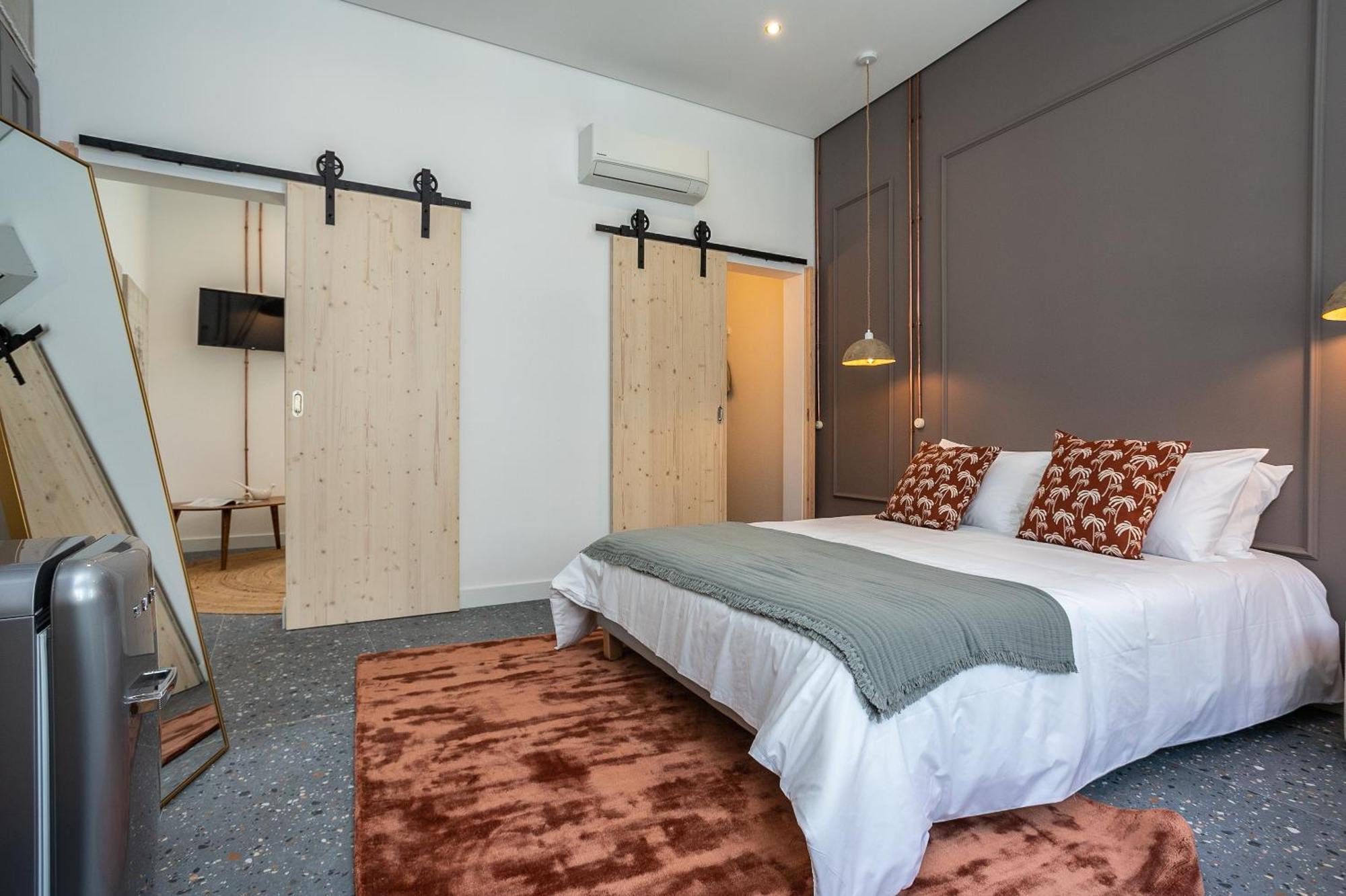 Dona Simone Boutique Suites & Studios - By @ Rita'S Place FAO Exteriör bild